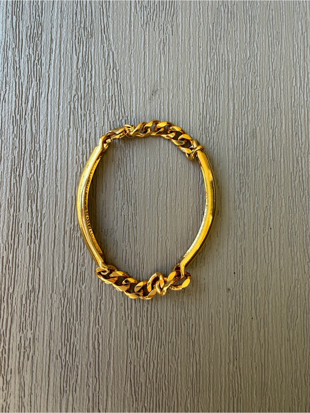 Vintage Gold Tone Curb Chain Bar Bracelet Engraved Detail 7”